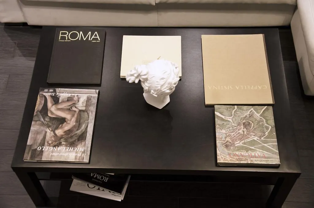 Only One Vatican Luxury Apartment ローマ