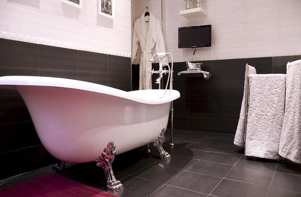 Only One Vatican Luxury Apartment Rzym